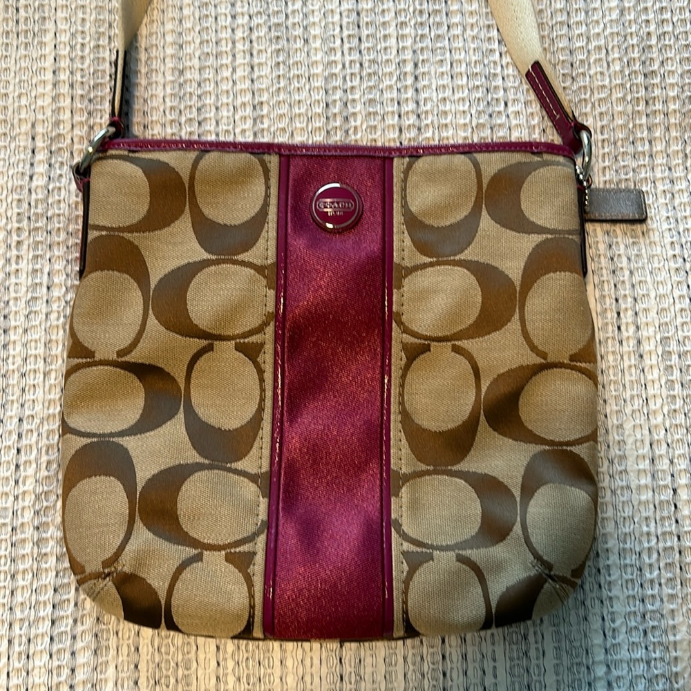 Vintage Coach crossbody